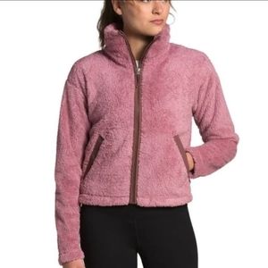North Face furry fleece, barely worn and in great shape.